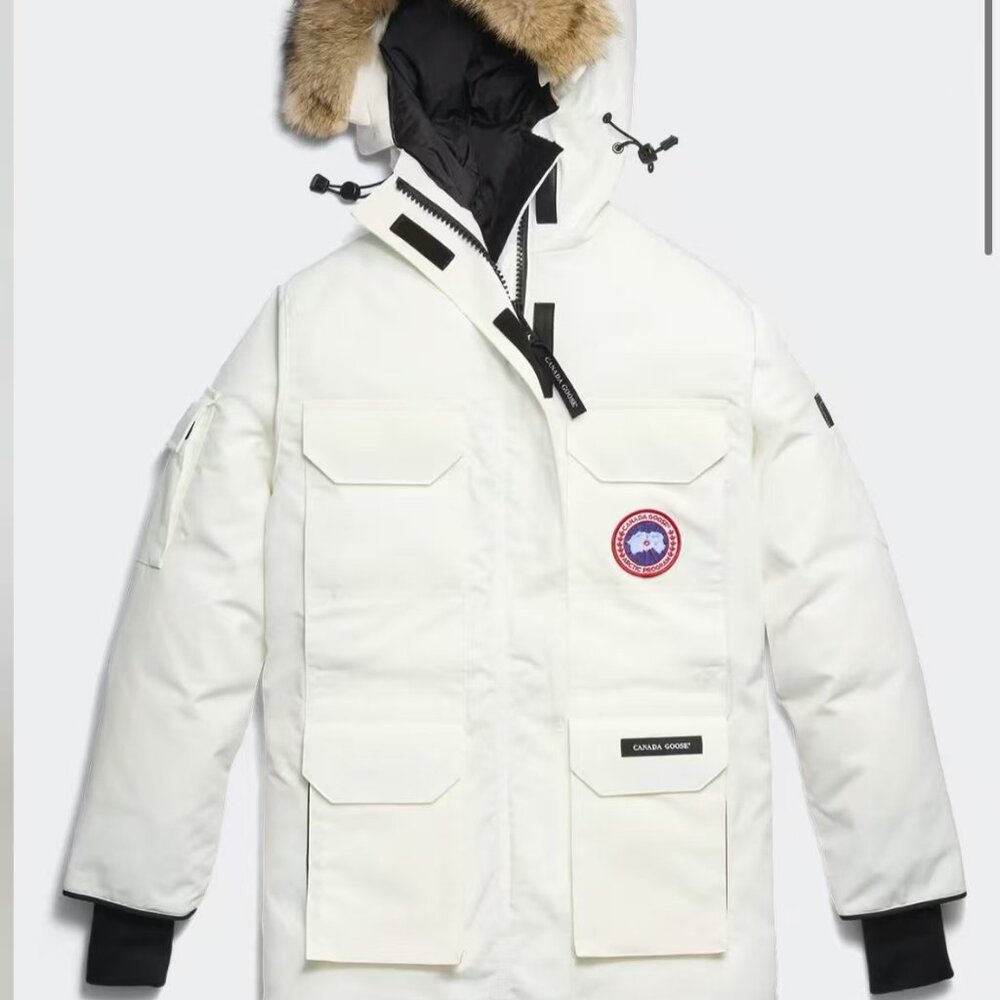 Canada Goose Men's Expedition Parka in white with fur